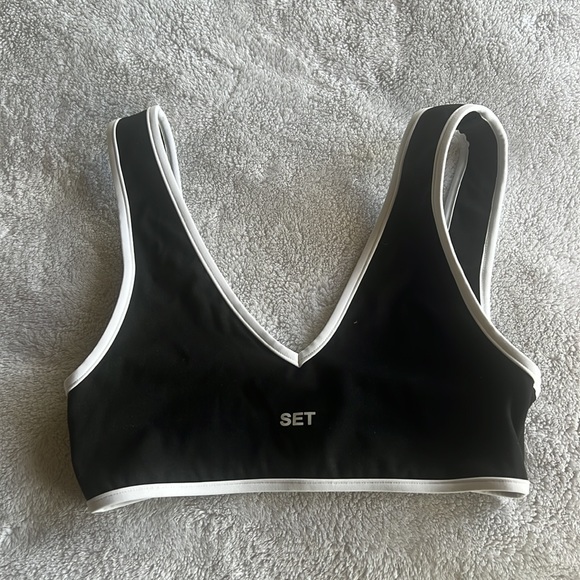 Set active Contrast - Dip Bra NWT - Picture 3 of 4